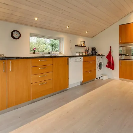 Three-bedroom Holiday In *